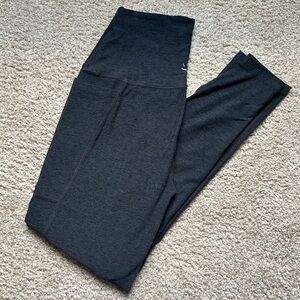 Beyond Yoga Out of Pocket High Waisted Leggings